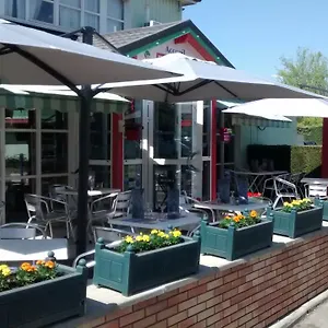 https://fasthotel-grenoble-moirans-voreppe.hotels-rhonealpes.com